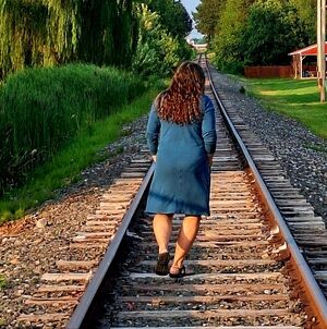 Meet your Posher, Rose